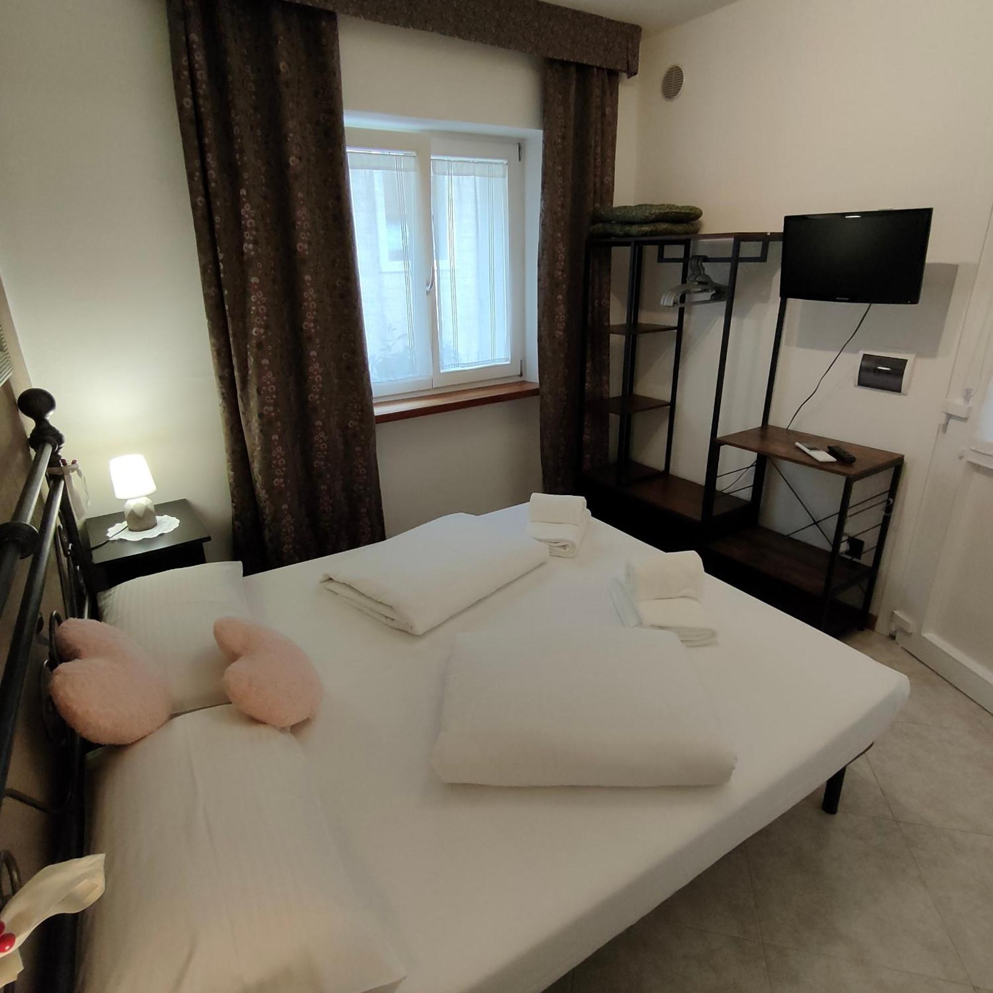 Garda Sweet Apartments Arco Bagian luar foto